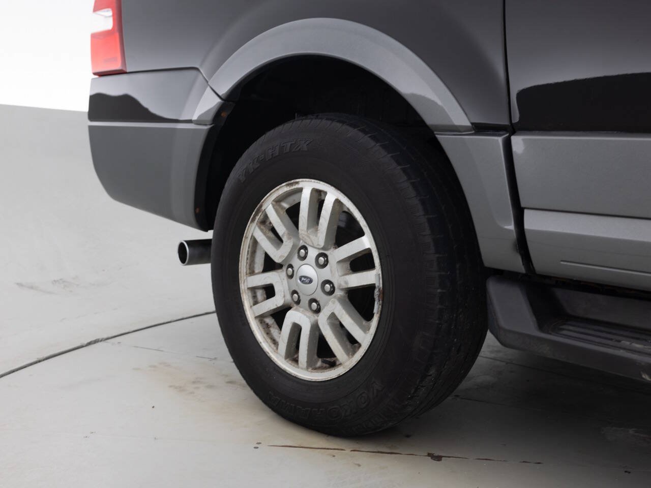 Used 2011 Ford Expedition EL XLT w/ 202A Rapid Spec Order Code AWD/4WD image 19