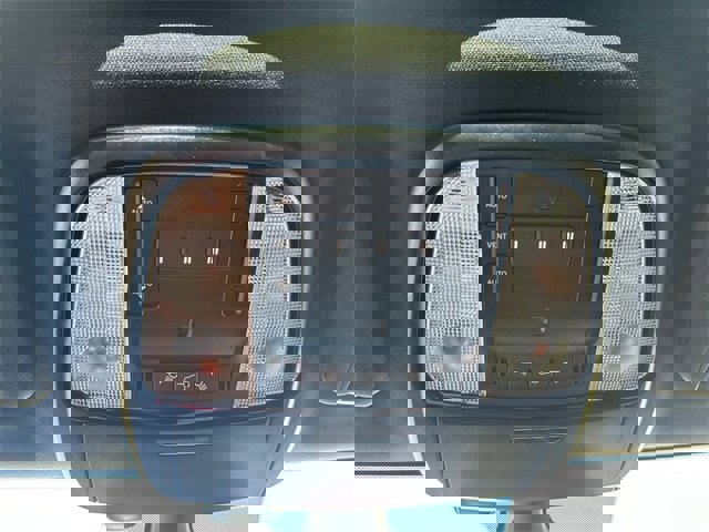 Used 2024 Dodge Durango GT image 18