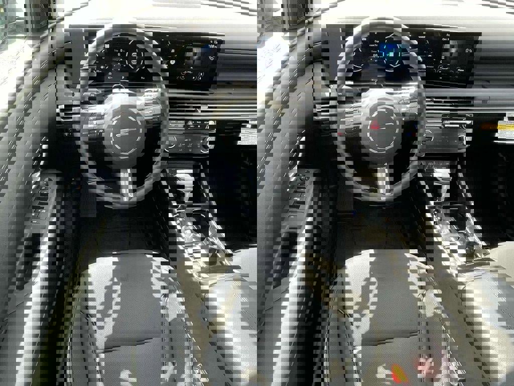 New 2026 Hyundai Tucson SEL image 32