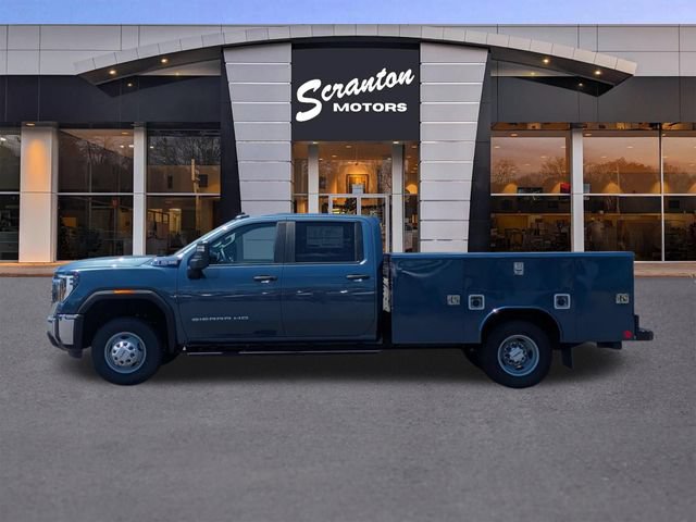 New 2025 GMC Sierra 3500 Pro w/ Fleet Convenience Package AWD/4WD image 2