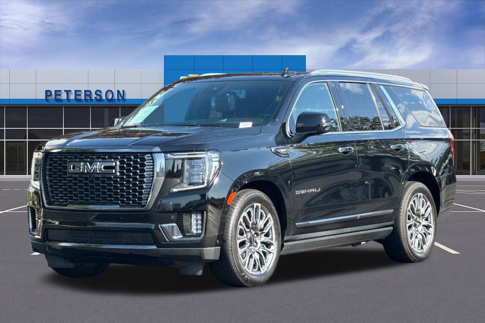Certified 2024 GMC Yukon Denali Ultimate AWD/4WD image 8