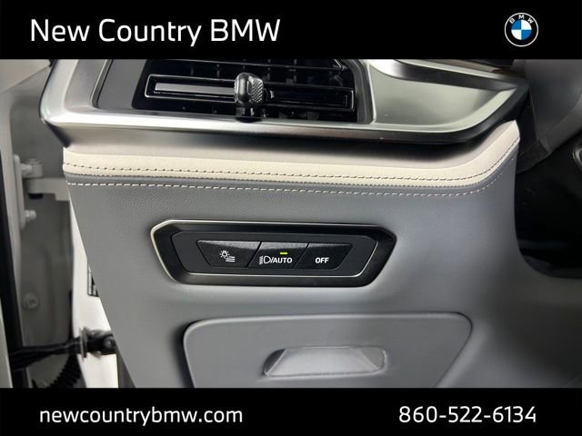 New 2026 BMW X7 M60i image 13