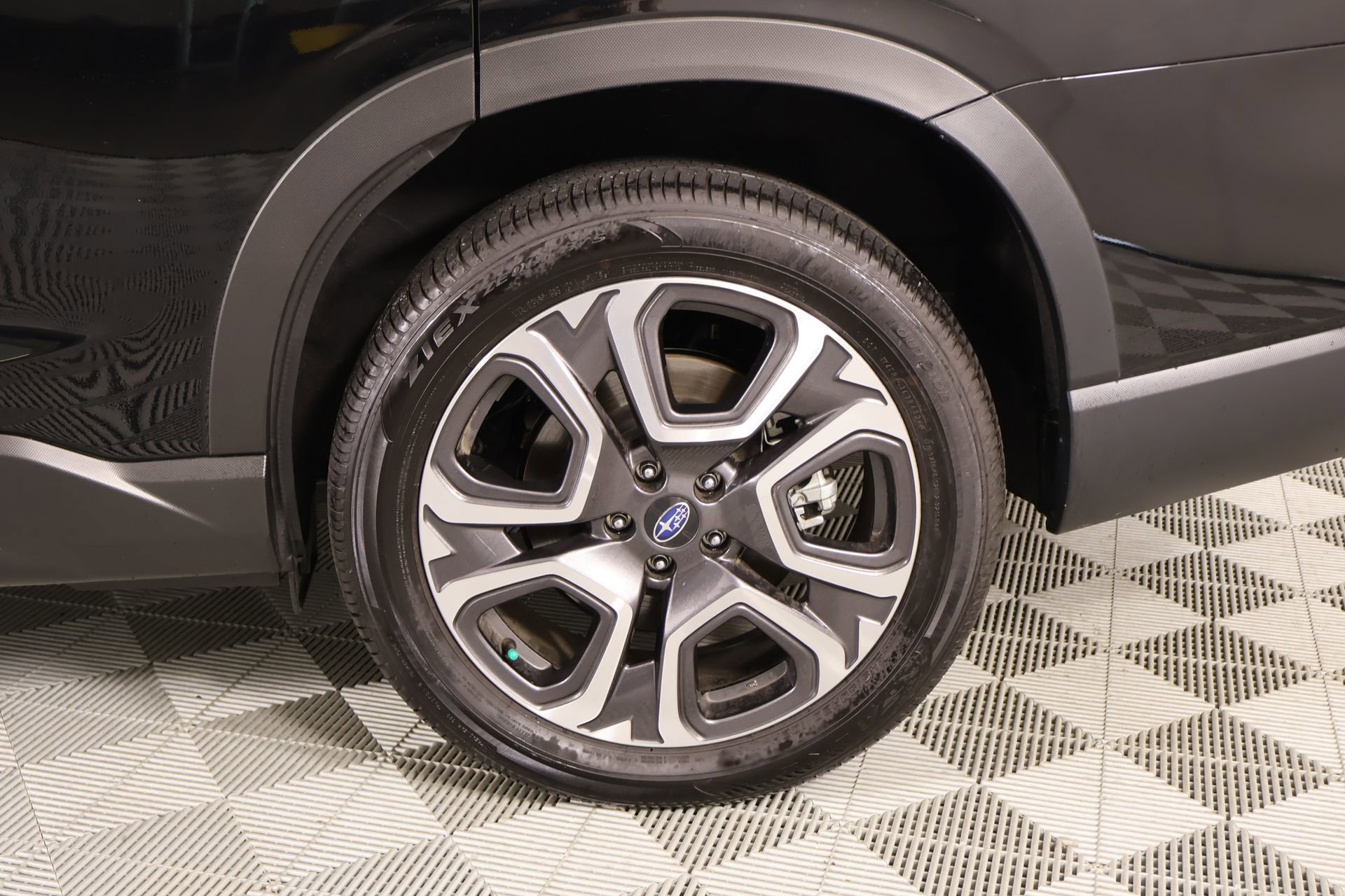 Used 2025 Subaru Ascent Limited image 20