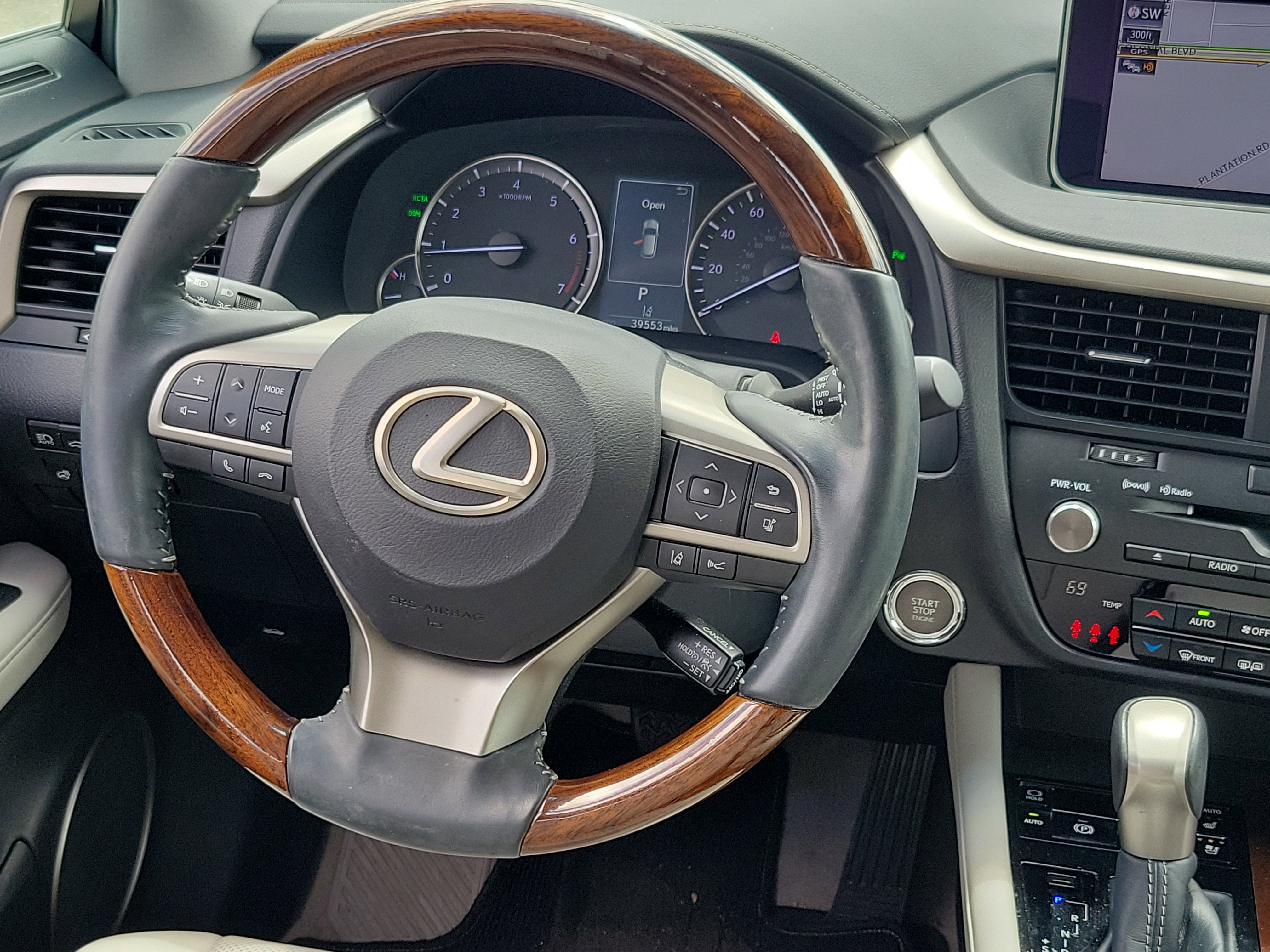 Used 2017 Lexus RX 350 FWD w/ Premium Package image 19