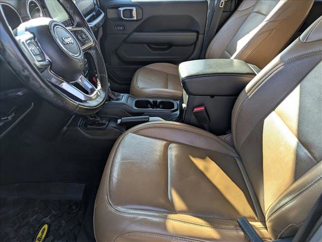 Used 2022 Jeep Wrangler Unlimited Rubicon 4xe w/ Steel Bumper Group image 16