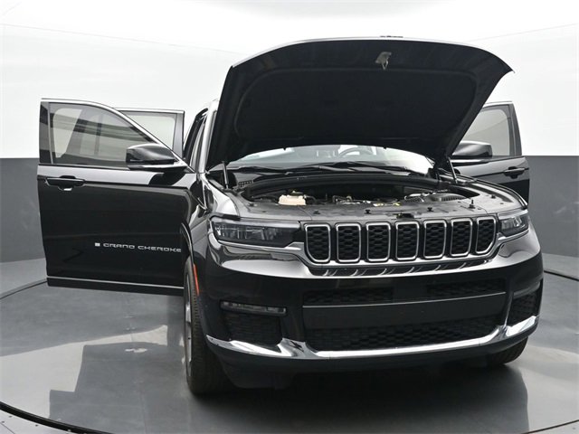 Used 2021 Jeep Grand Cherokee L Limited w/ Trailer Tow Group (B) image 56