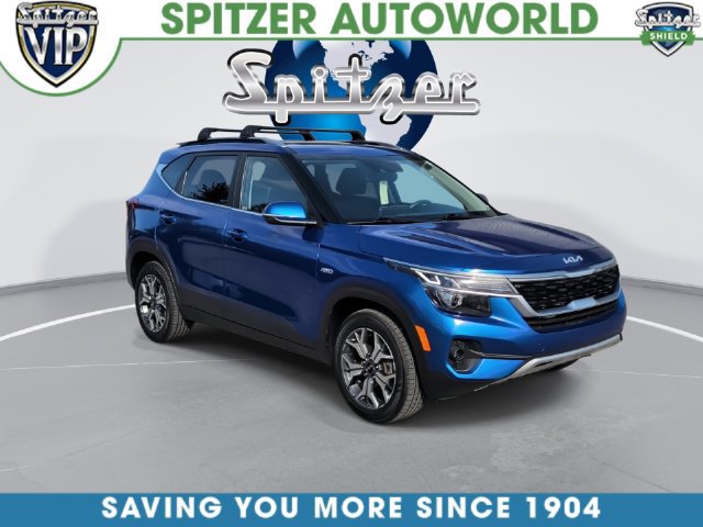 Used 2023 Kia Seltos EX AWD/4WD image 3