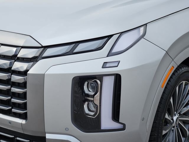 Used 2024 Hyundai Palisade Calligraphy image 10