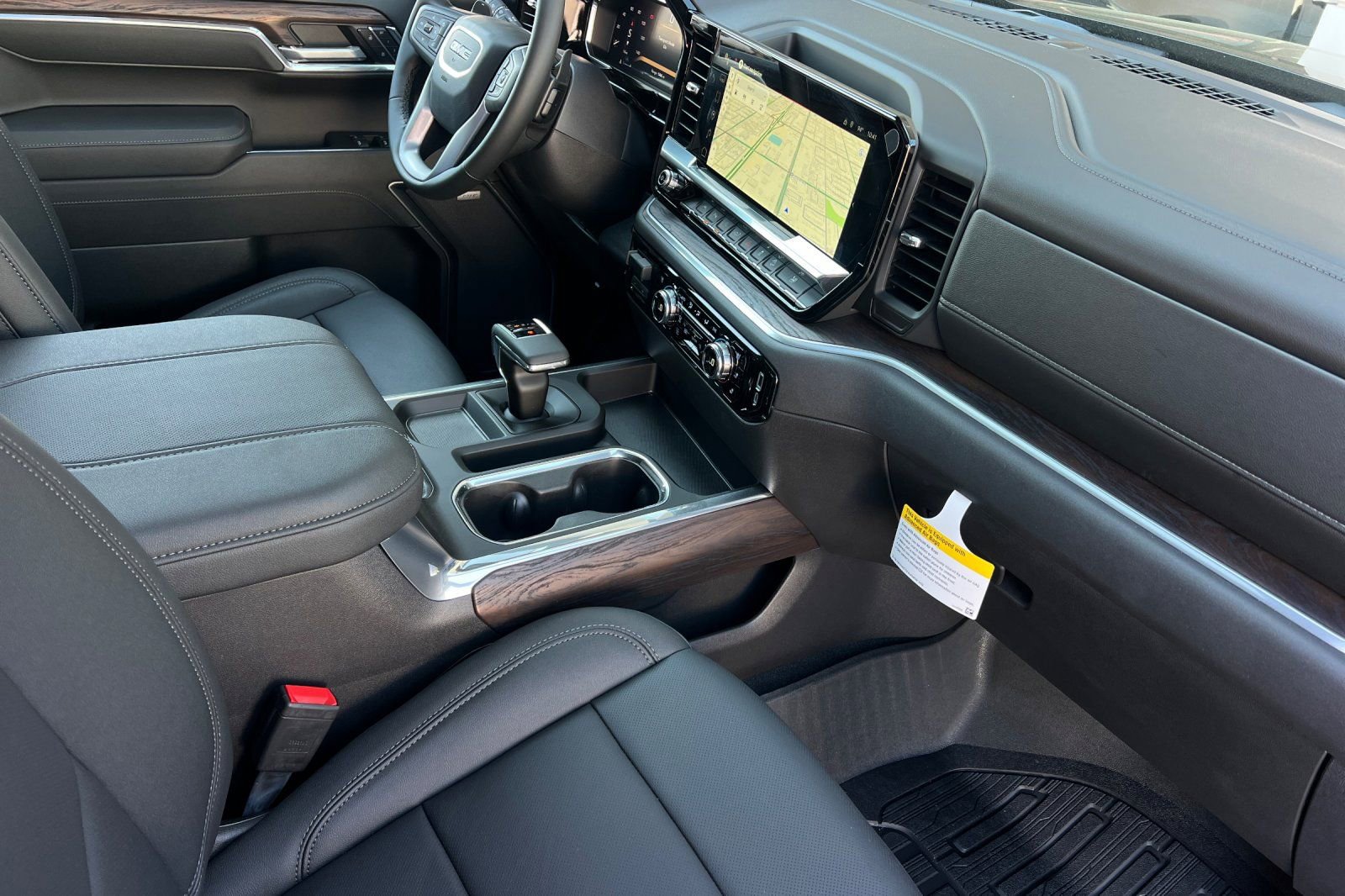 New 2026 GMC Sierra 1500 SLT w/ SLT Premium Plus Package image 14