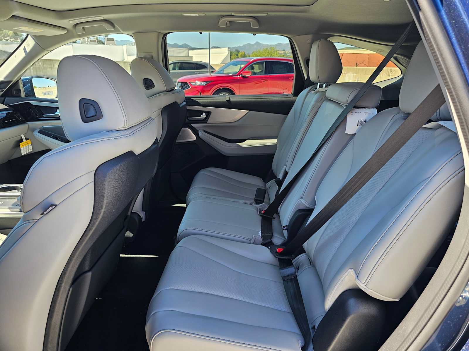 New 2026 Acura MDX w/ Technology Package FWD image 18