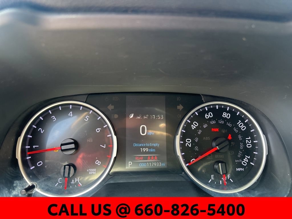 Used 2020 Toyota RAV4 LE FWD image 15