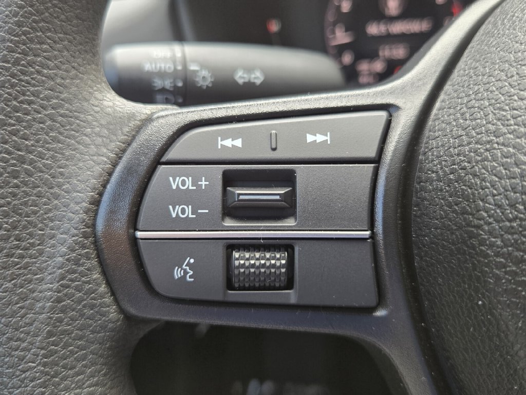 Certified 2025 Honda Accord LX image 25