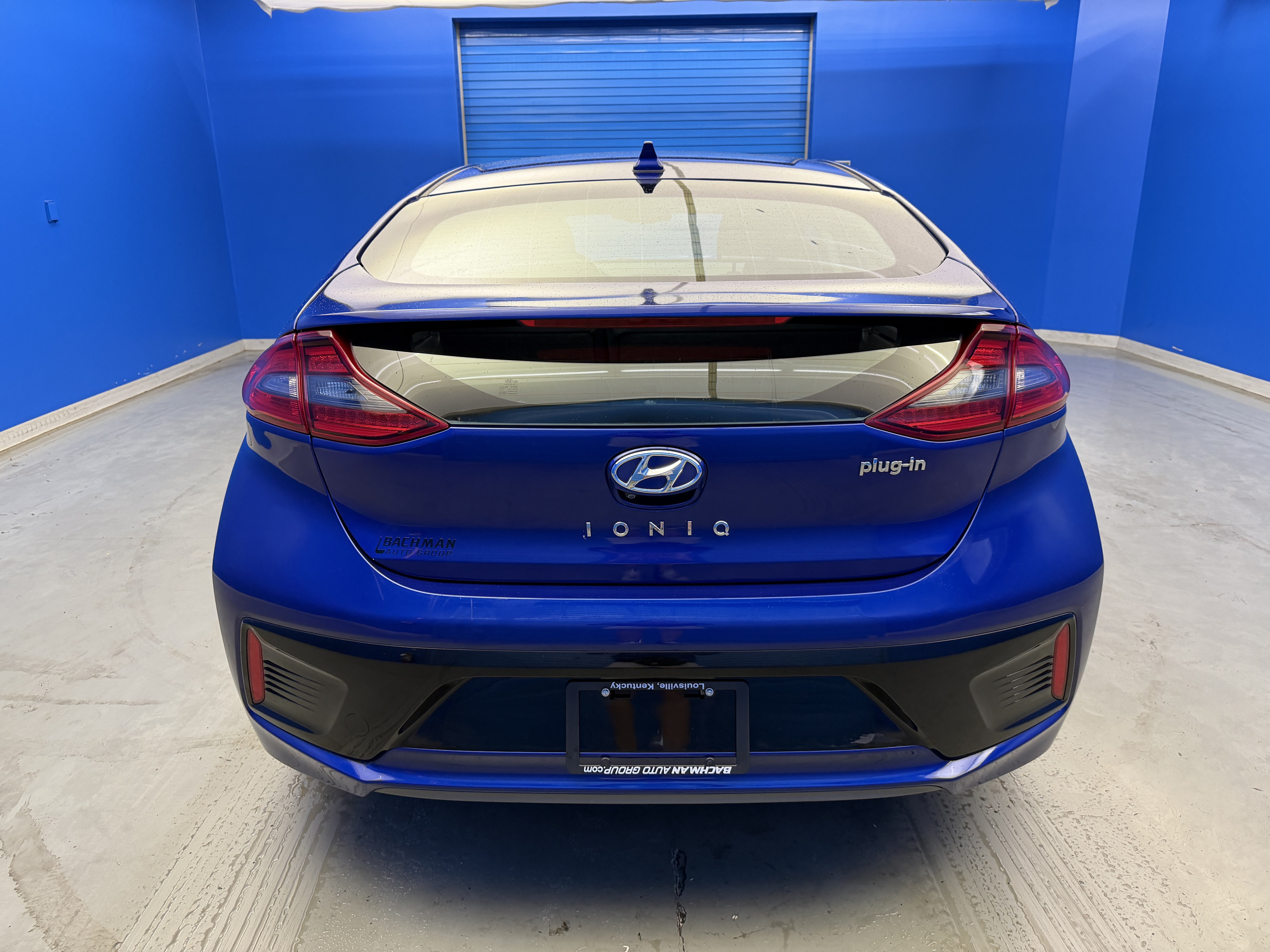 Used 2019 Hyundai Ioniq Plug-In Hybrid FWD image 7