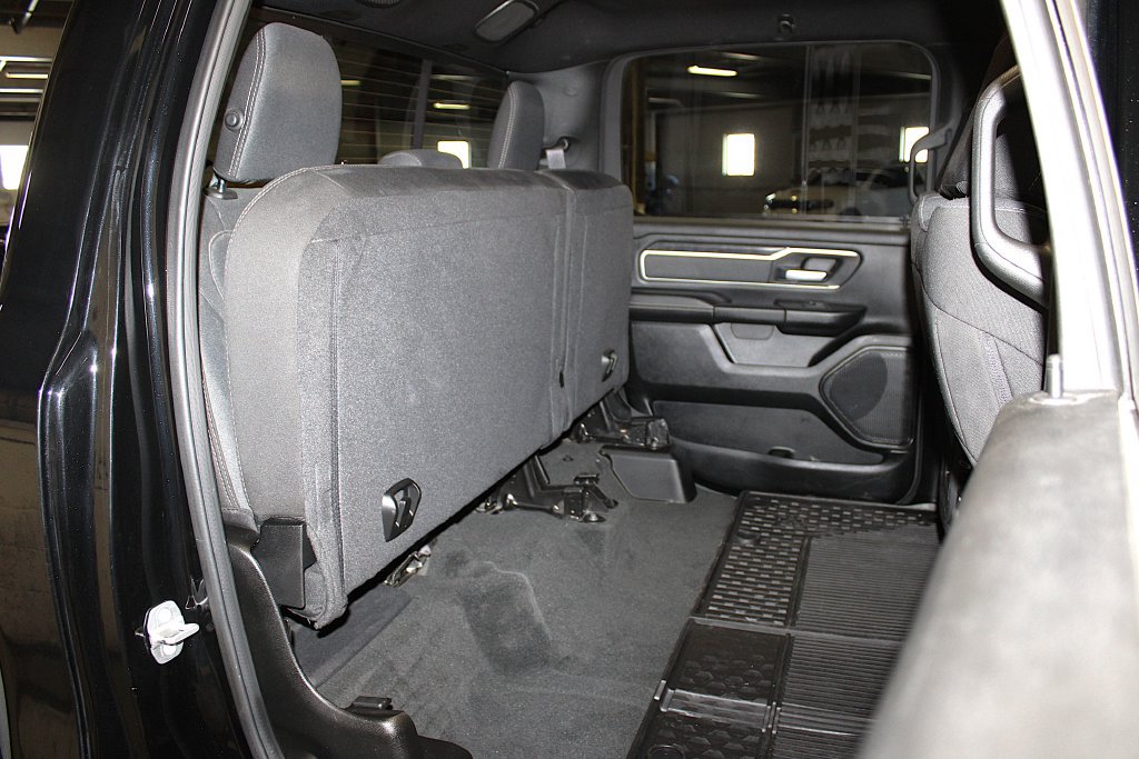 Certified 2021 RAM 1500 Big Horn AWD/4WD image 34