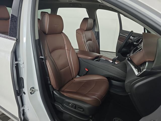 Used 2018 Buick Enclave Avenir w/ Avenir Technology Package AWD/4WD image 20