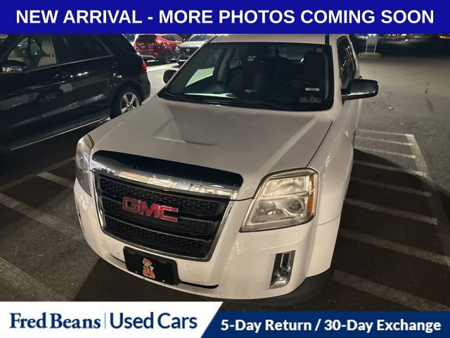 Used 2015 GMC Terrain SLE w/ Chrome Edition image 1