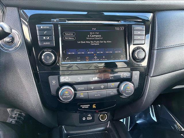 Used 2020 Nissan Rogue SV FWD image 22