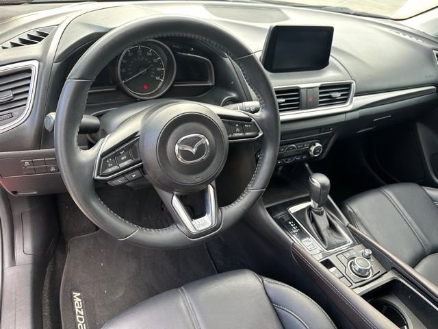 Used 2017 MAZDA MAZDA3 Touring FWD image 13