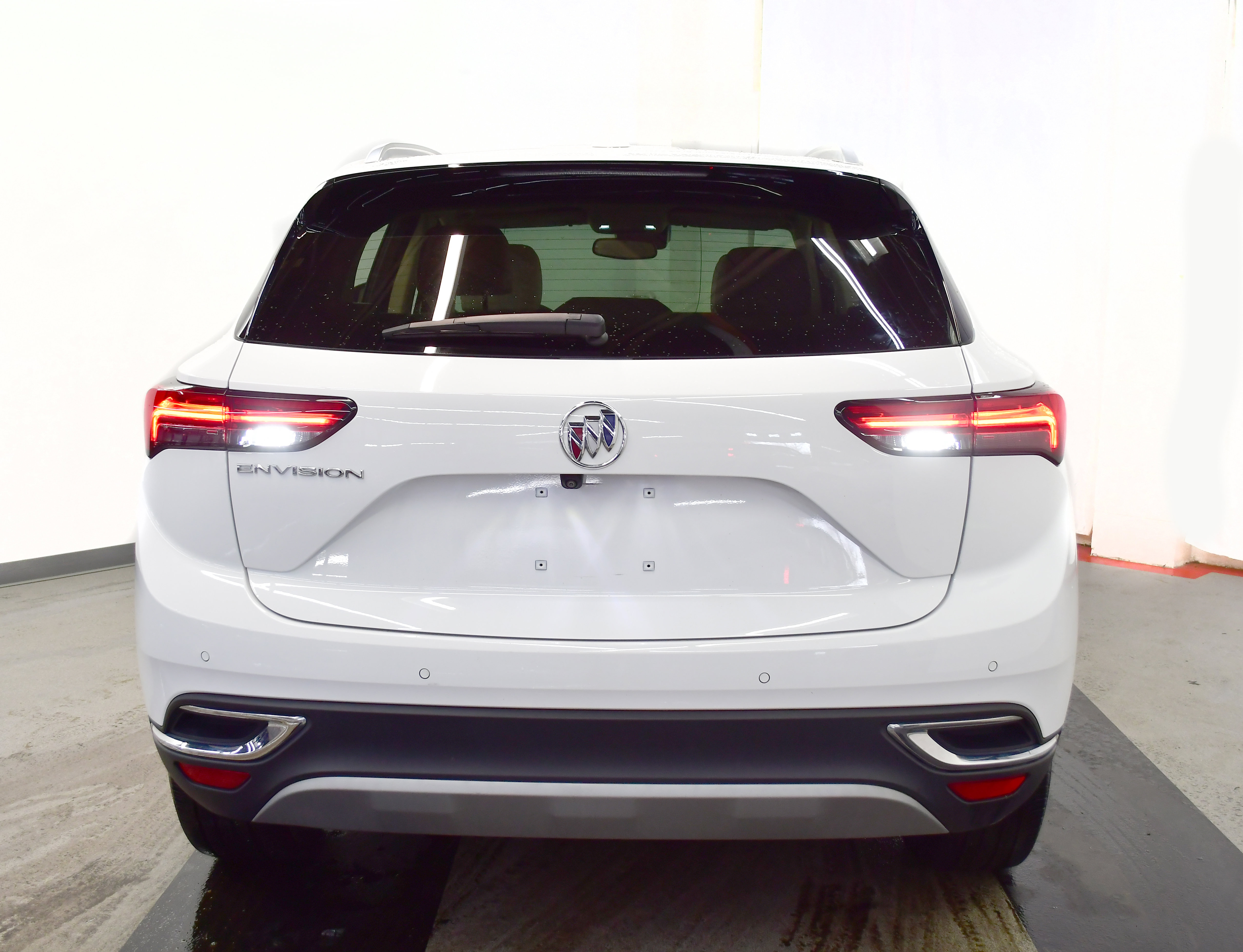 Used 2022 Buick Envision Preferred image 8