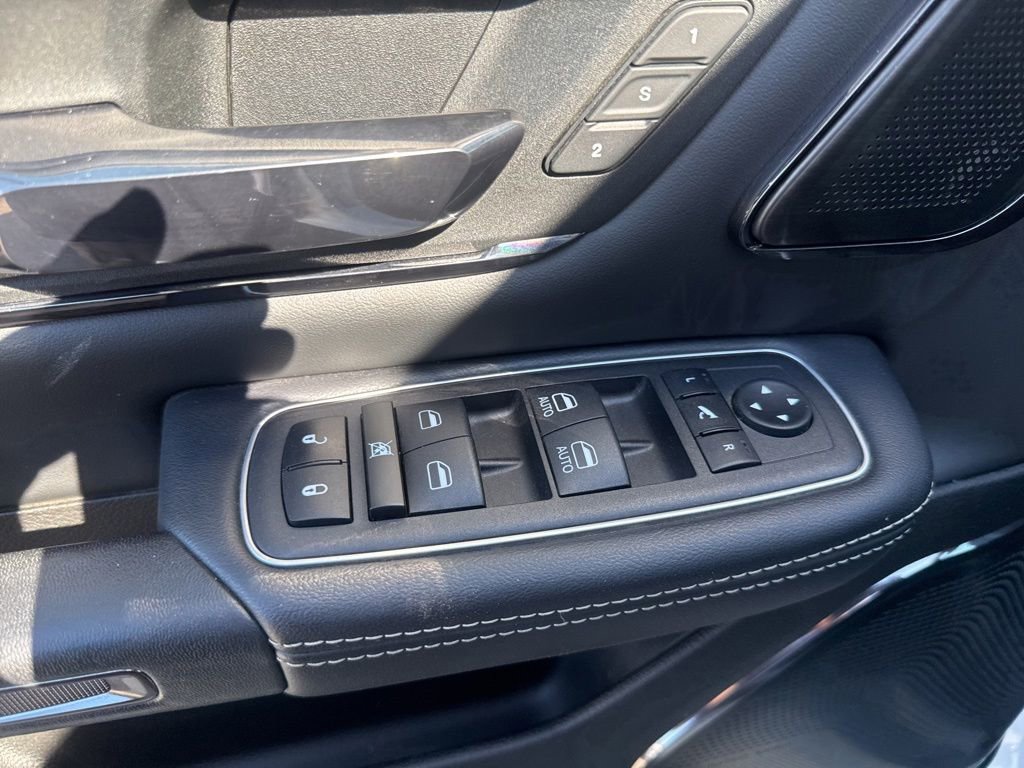 Used 2024 RAM 1500 Limited AWD/4WD image 21