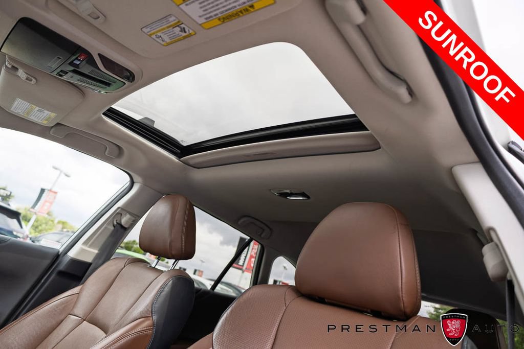 Used 2021 Subaru Outback Touring XT AWD/4WD image 5