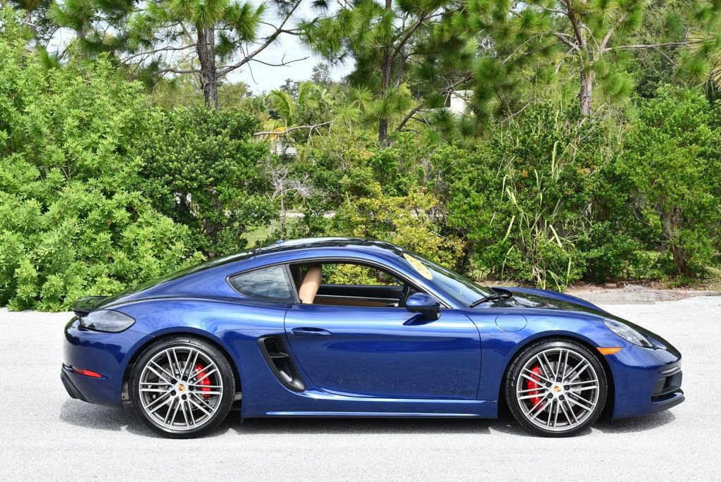 Used 2022 Porsche 718 Cayman GTS RWD image 31