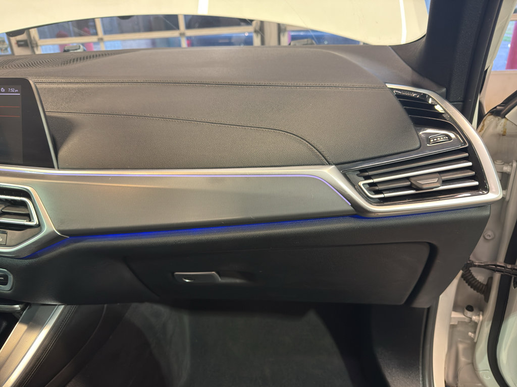 Used 2019 BMW X5 xDrive40i w/ Convenience Package AWD/4WD image 23