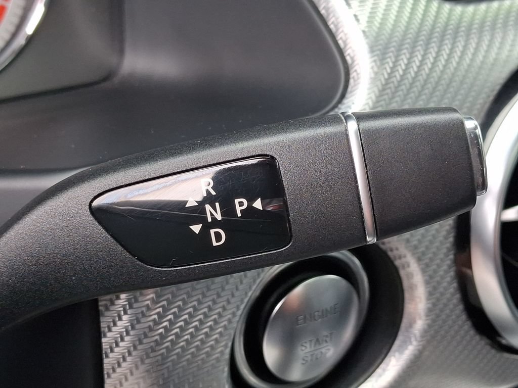 Used 2014 Mercedes-Benz GLK 350 4MATIC image 15