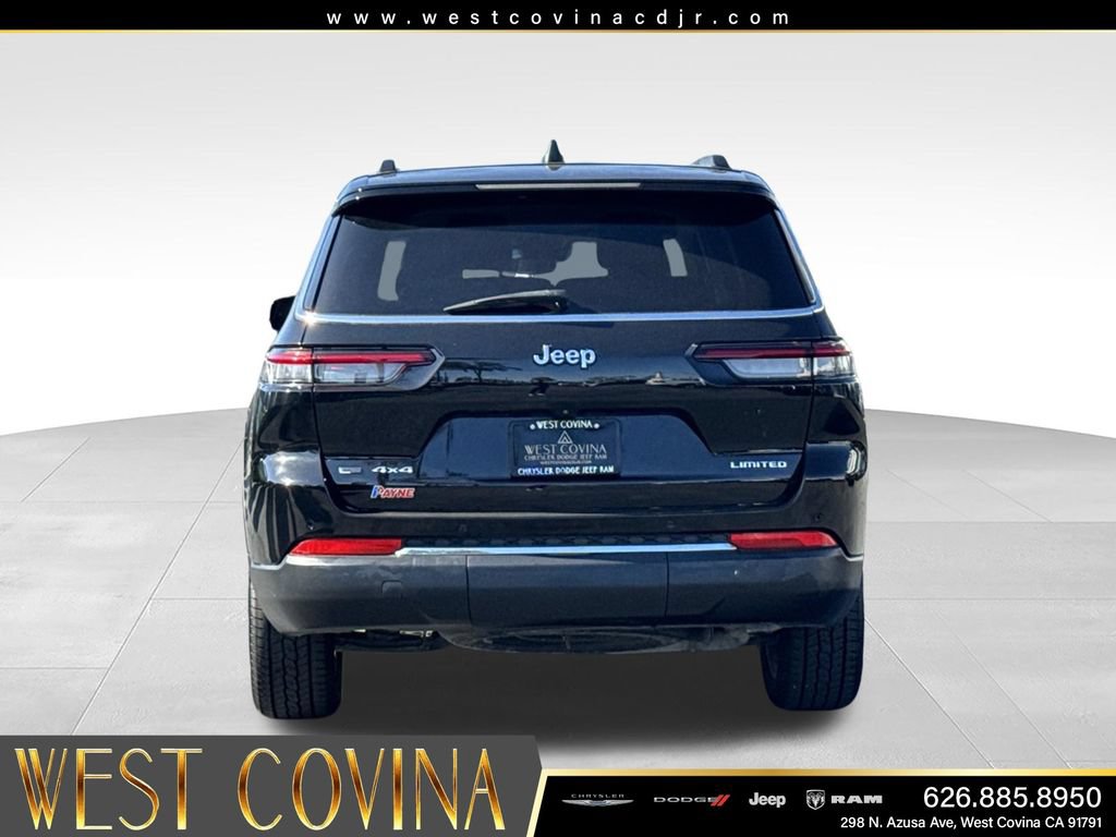 Used 2023 Jeep Grand Cherokee L Limited w/ Trailer Tow Group (B) AWD/4WD image 9