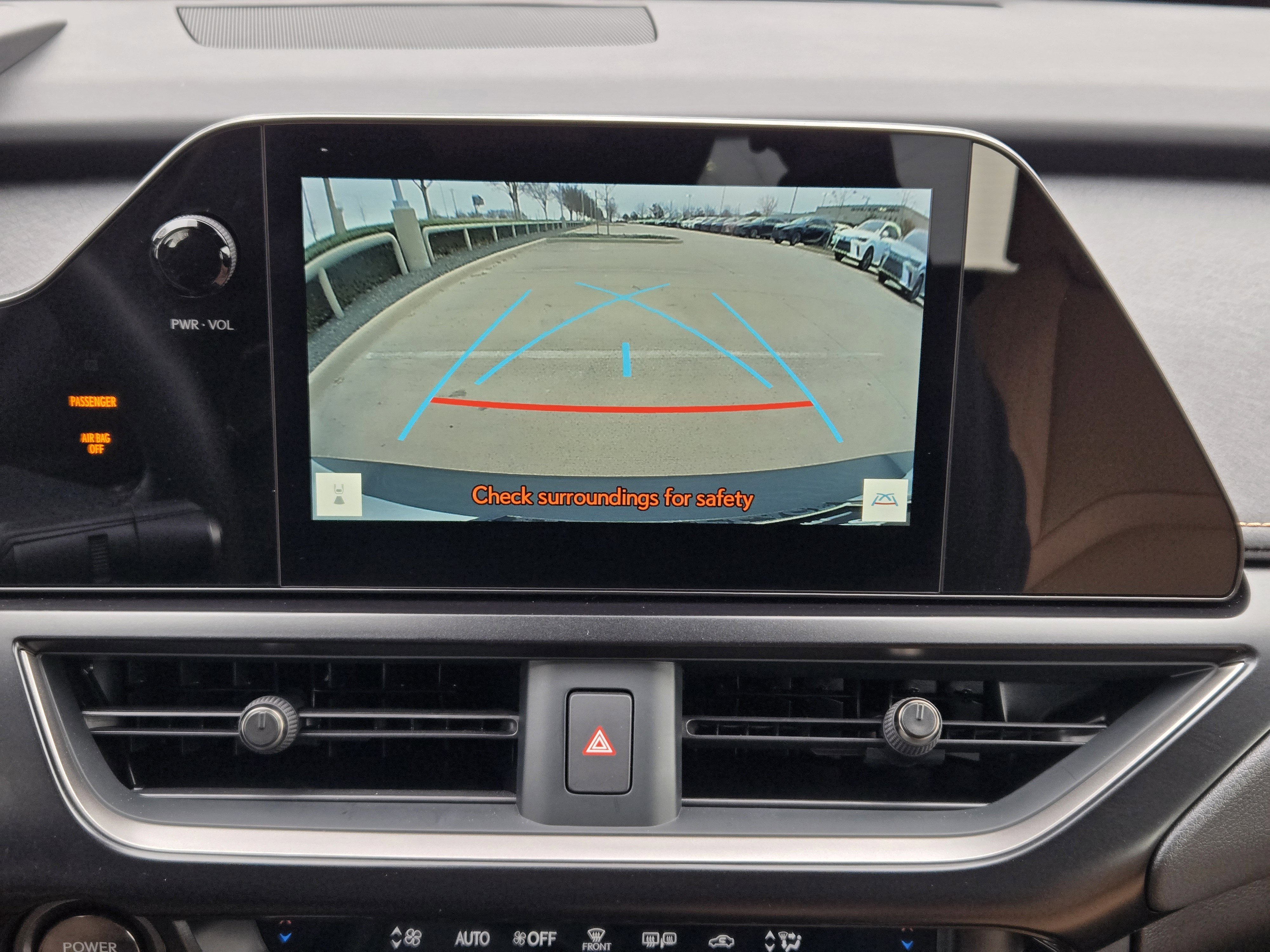 Used 2025 Lexus UX 300h FWD image 24