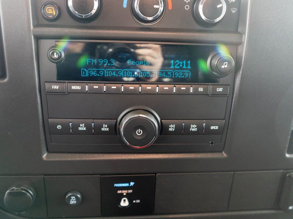 Used 2024 GMC Savana 2500 w/ Driver Convenience Package image 16