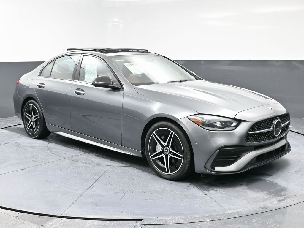 Used 2024 Mercedes-Benz C 300 4MATIC Sedan image 5