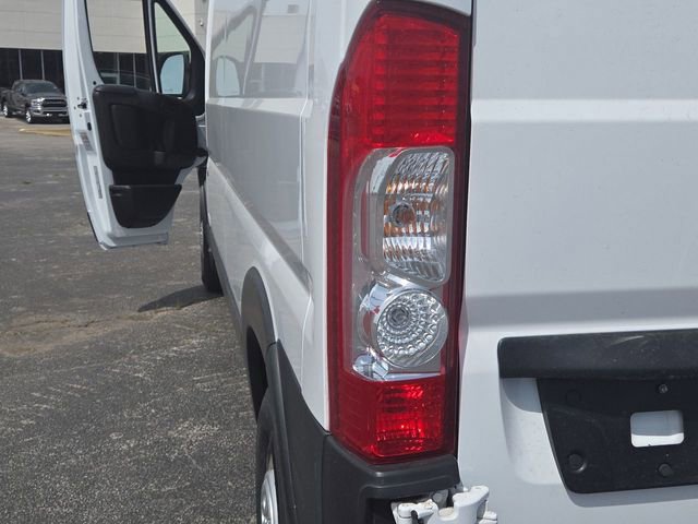 Used 2023 RAM ProMaster 2500 image 26