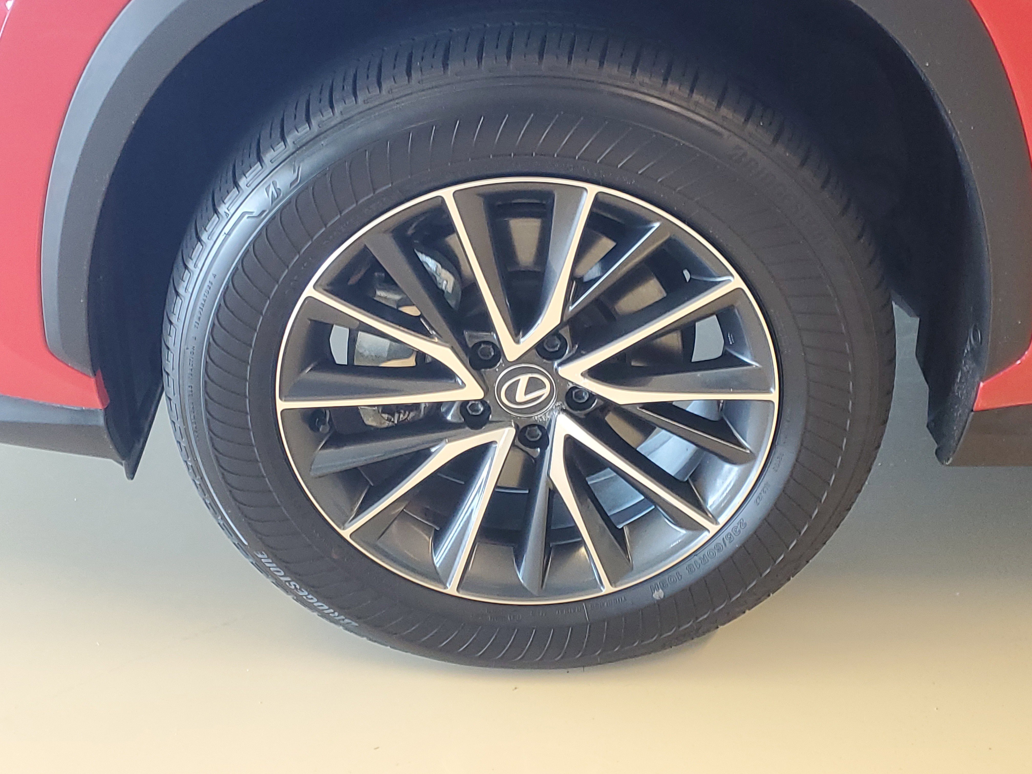 Used 2024 Lexus NX 250 FWD image 6