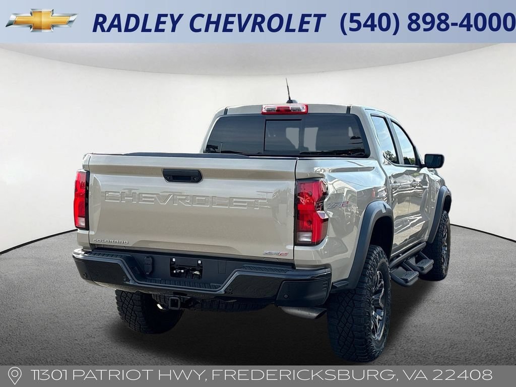 Used 2024 Chevrolet Colorado ZR2 w/ Technology Package AWD/4WD image 20