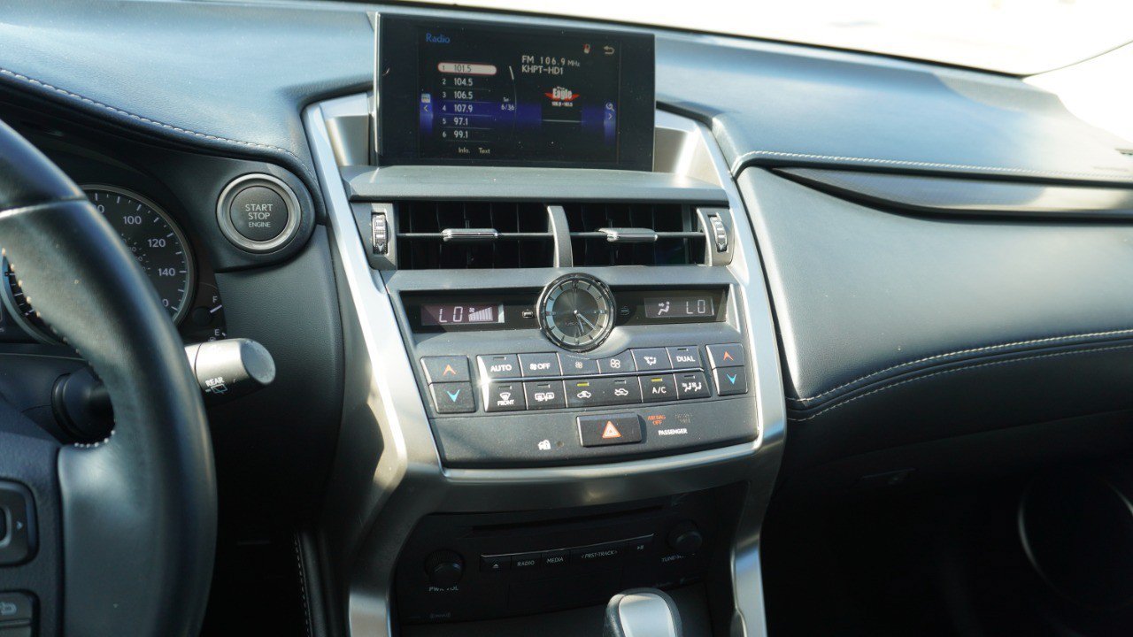 Used 2015 Lexus NX 200t FWD image 11