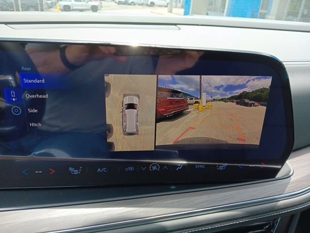 New 2026 Chevrolet Tahoe LT w/ Comfort Package AWD/4WD image 16