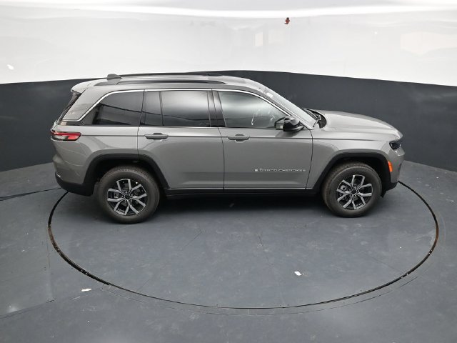 New 2027 Jeep Grand Cherokee Laredo X AWD/4WD image 52