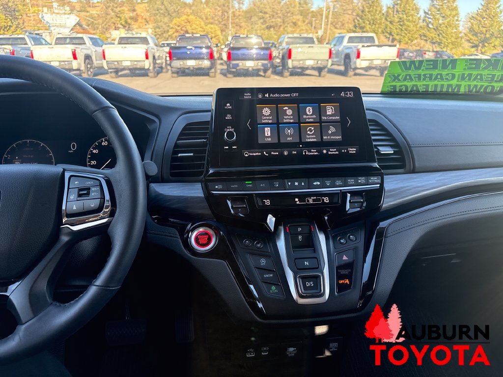 Used 2026 Honda Odyssey Elite image 16