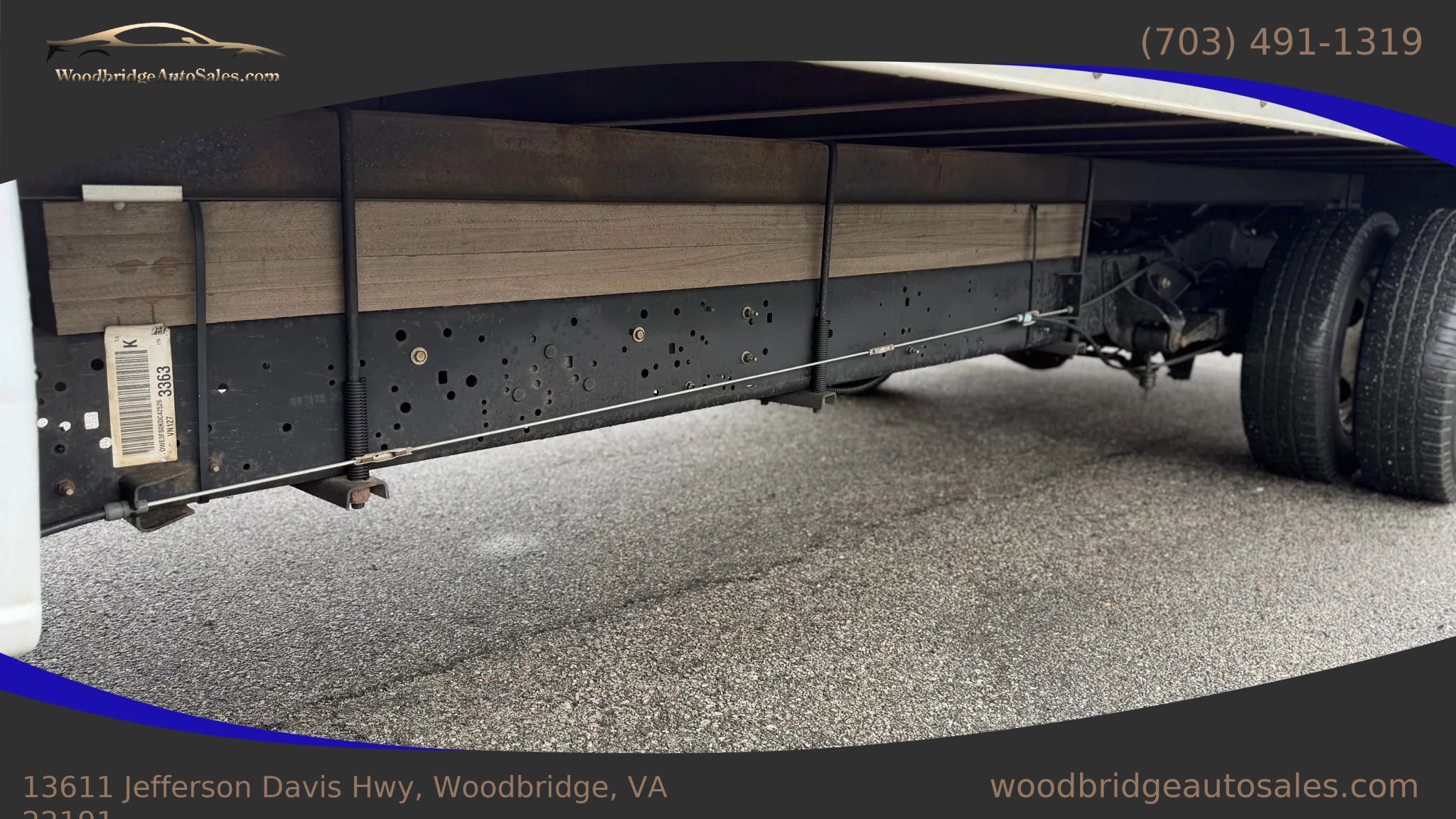 Used 2019 Ford E-350 and Econoline 350 Super Duty w/ Power Windows & Locks Group image 9