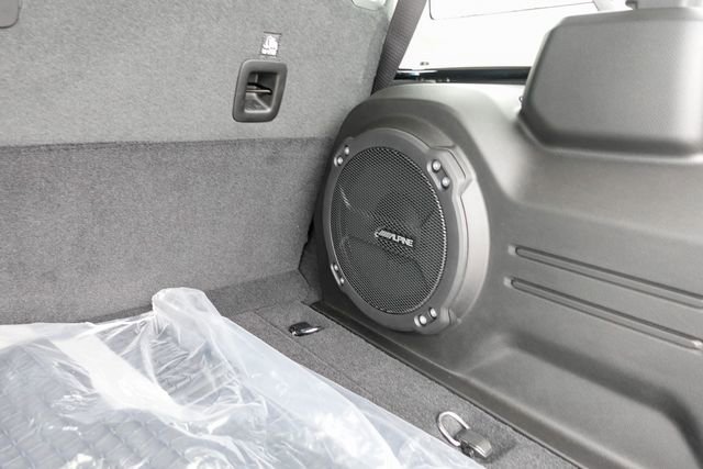 New 2026 Jeep Wrangler Unlimited Rubicon w/ Technology Group image 29