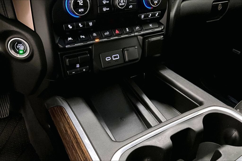 Used 2019 Chevrolet Silverado 1500 High Country w/ Trailer Camera Package AWD/4WD image 17