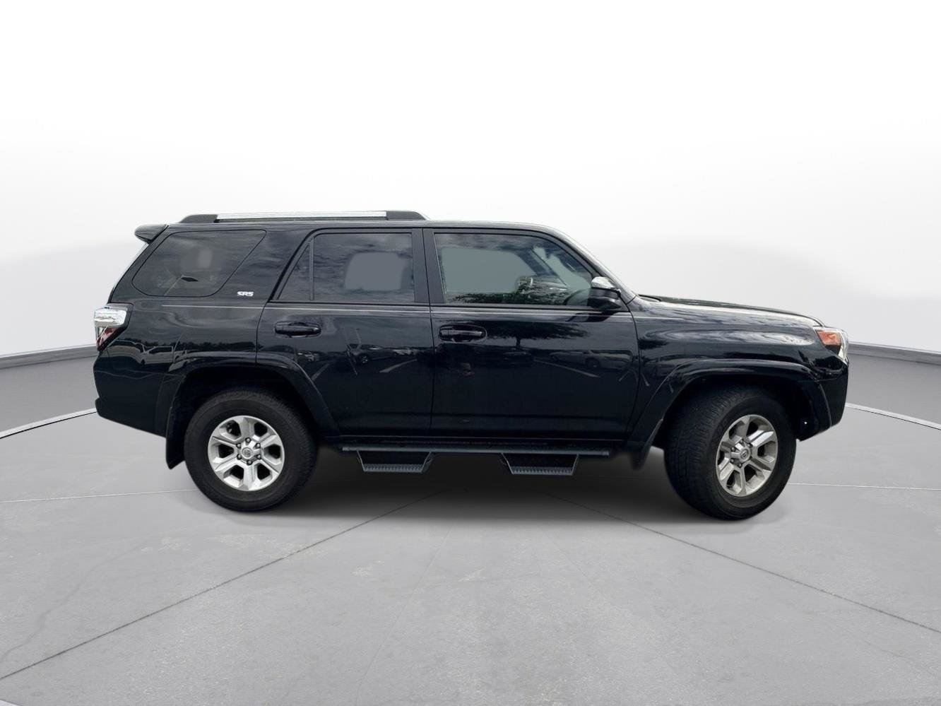 Used 2024 Toyota 4Runner SR5 RWD image 5