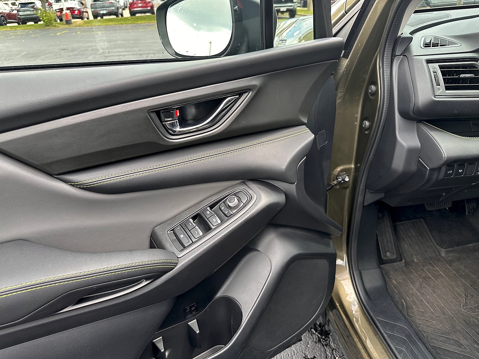 Used 2025 Subaru Ascent Onyx Edition AWD/4WD image 15