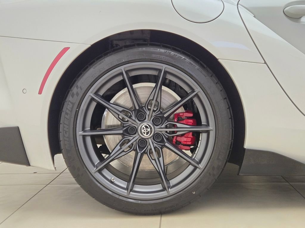 Used 2025 Toyota Supra Premium w/ Driver Assist Package RWD image 7