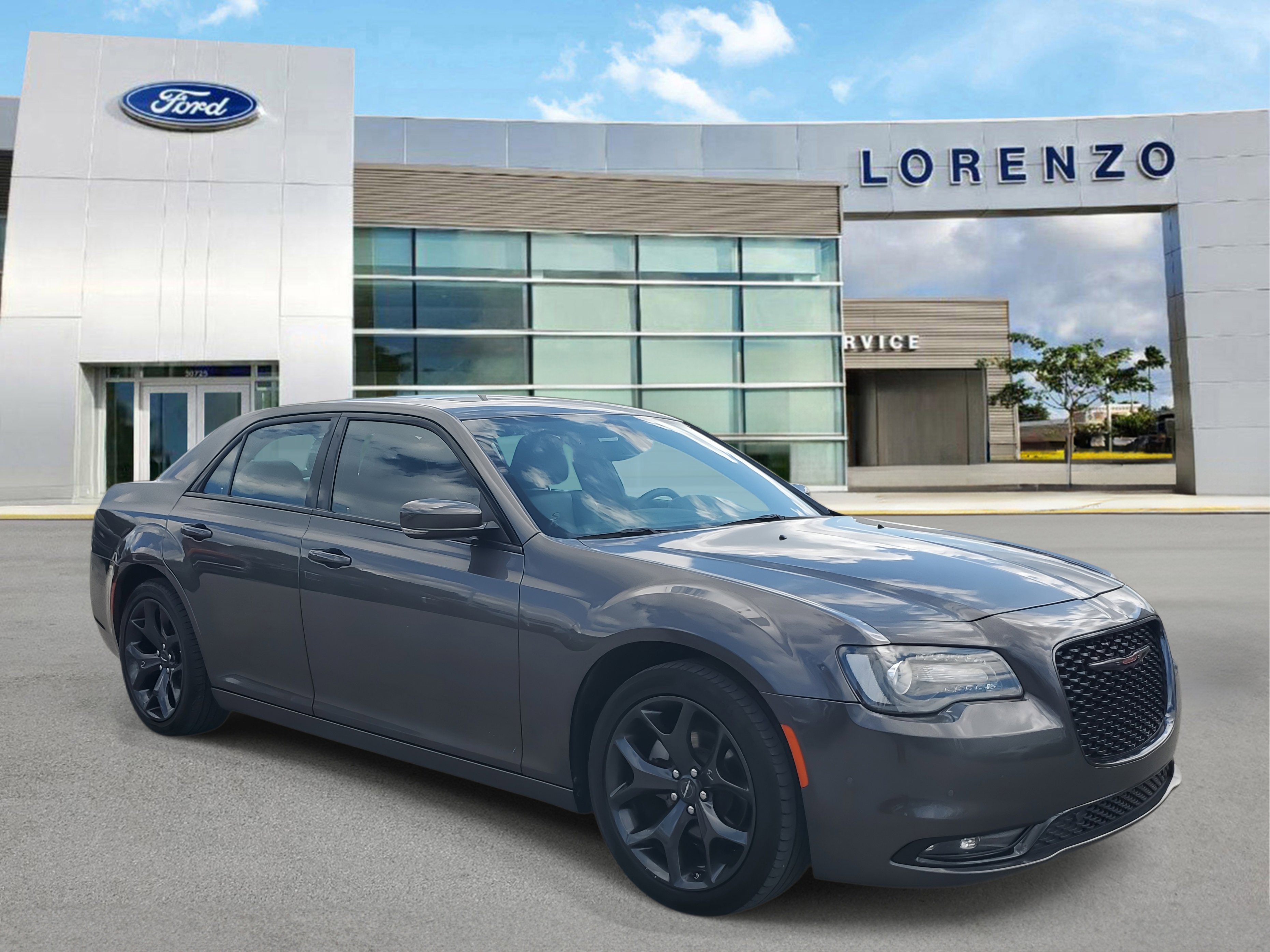 Used 2023 Chrysler 300 S image 3