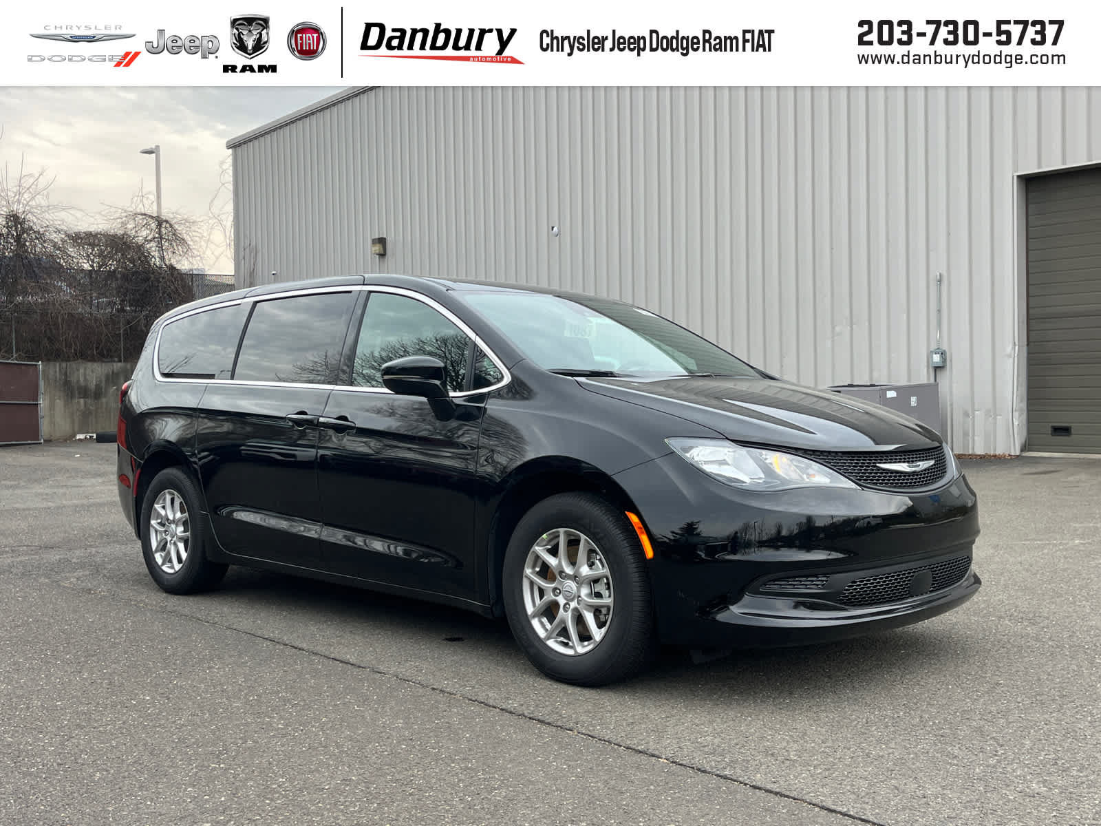 New 2026 Chrysler Voyager LX