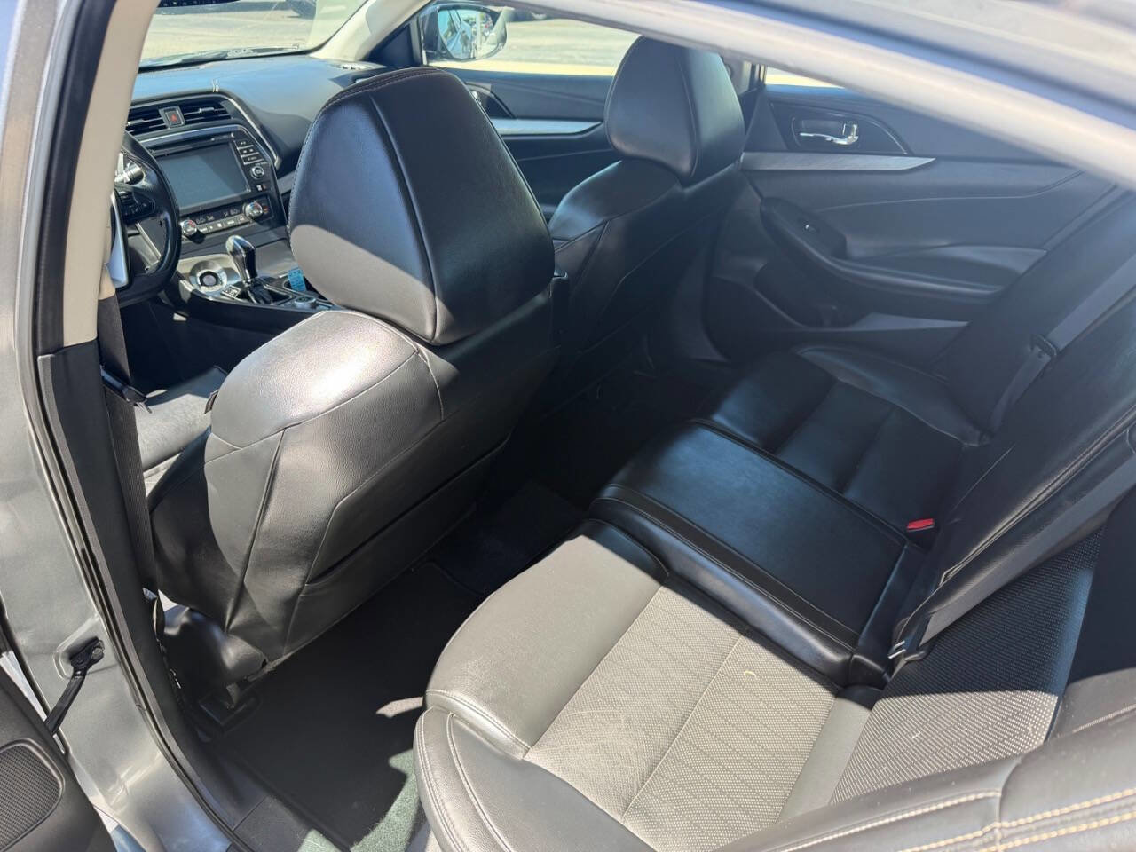 Used 2017 Nissan Maxima 3.5 SV FWD image 10