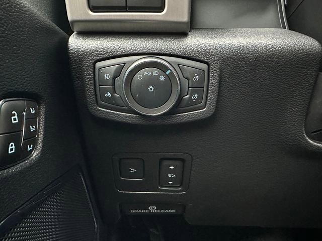 Used 2020 Ford F350 Platinum w/ FX4 Off-Road Package image 13