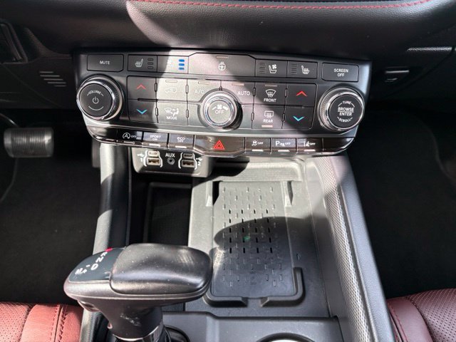 Used 2025 Dodge Durango GT AWD/4WD image 33